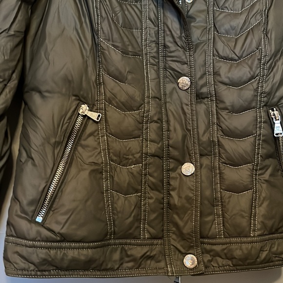 Guess Jacket Army Green Leopard Print Inner Lining Women's X Small - Picture 2 of 14